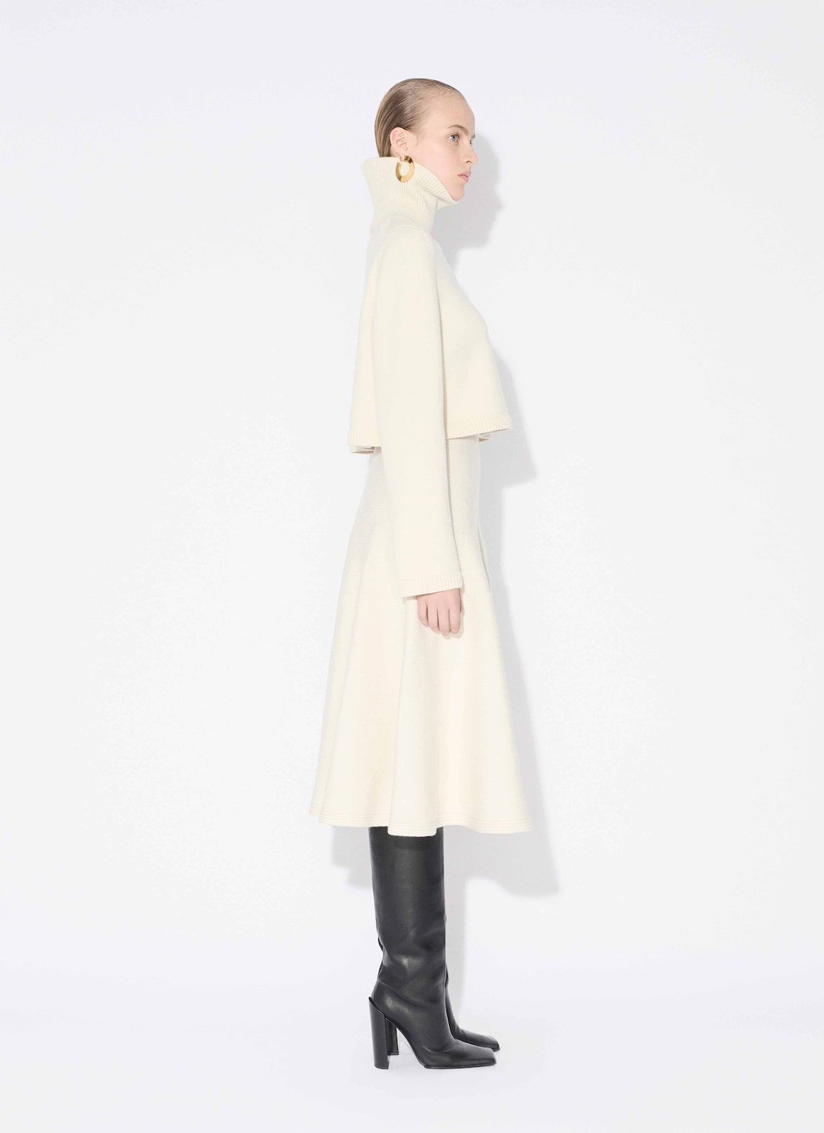 CASHMERE KNIT CROPPED JUMPER ALAÏA WHITE CASHMERE KNIT CROPPED JUMPER
